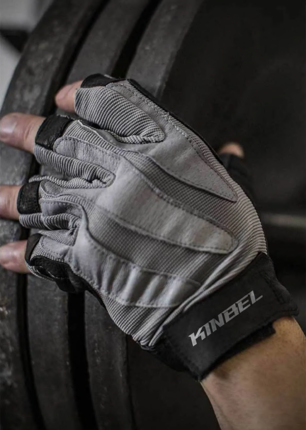 FITNESS GLOVES
